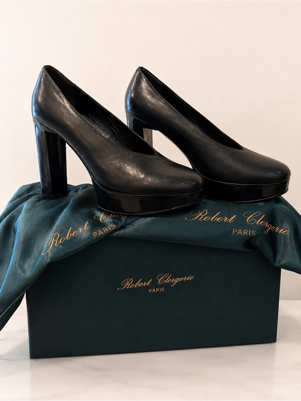 Robert Clergerie Paris Black Leather Platform Block Heel Pumps Size 8